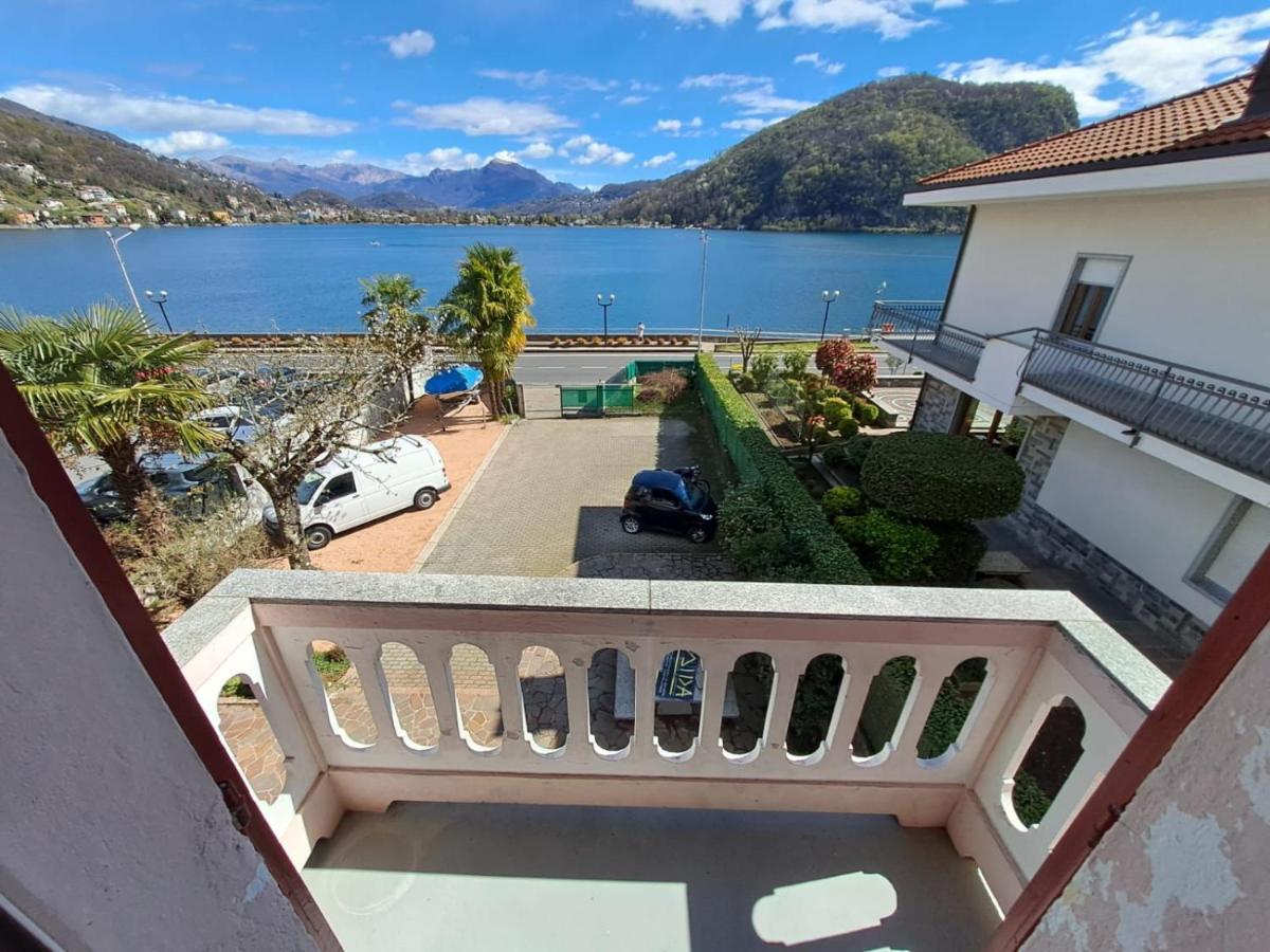 Villa Aida Lake View Лавена-Понте-Треза Экстерьер фото